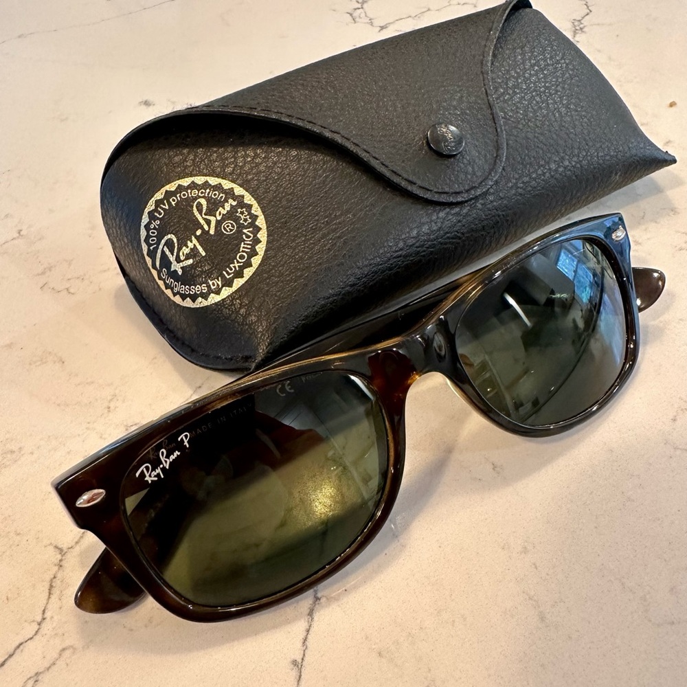 Ray-Ban Polarized Wayfarer Sunglasses